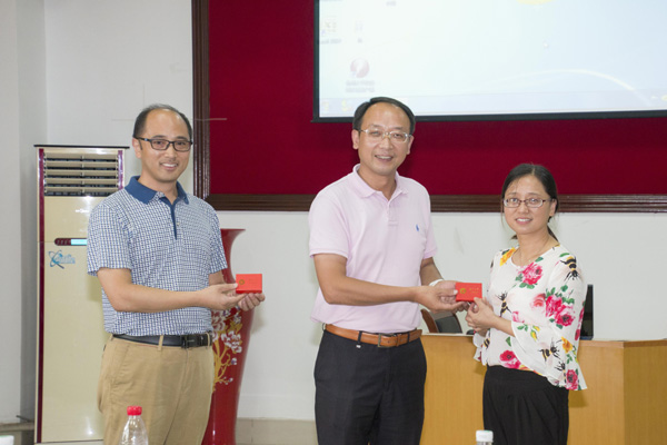 致青春感恩母校 创未来携手力行——机9201班毕业20周年返校聚会10.jpg