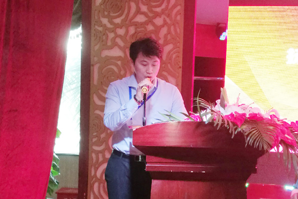 相约椰城海口 共叙扬大情怀——海南校友会举行换届大会暨2017年校友联谊会11.jpg