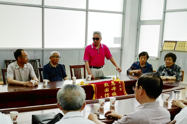 悠悠一甲子 浓浓母校情——卫5702班校友毕业60周年再回母校3.jpg