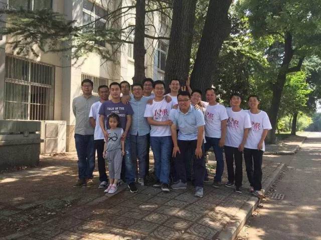 十年聚首 青春依旧——机0301、0302班毕业10周年返校聚会3.jpg