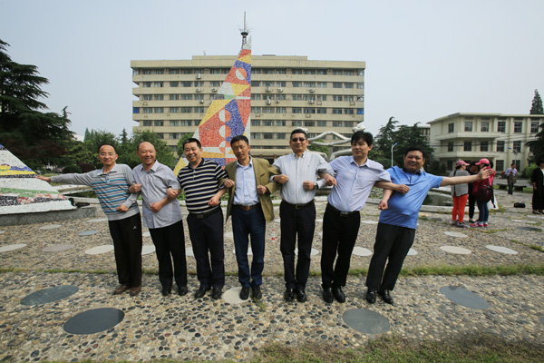 水缘流长 母校情深——水86相识30年返校聚会5.jpg
