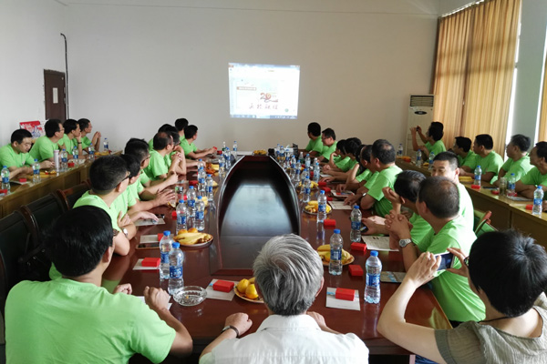 廿年似水 母校情深——给水排水工程1992级校友开展毕业20周年返校联谊活动2.jpg