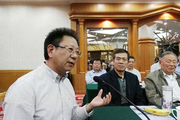 三十年风雨路 浓浓母校情——供8301班毕业30周年返校聚会8.jpg