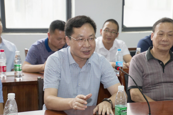 致青春感恩母校 创未来携手力行——机9201班毕业20周年返校聚会11.jpg