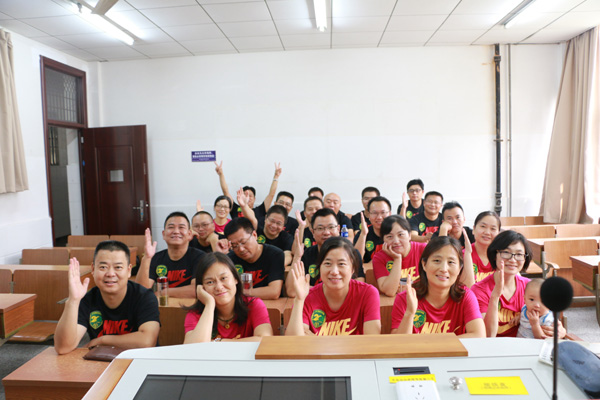 母校虚怀育骄子 骄子硕果馈母恩——园艺97届校友毕业20年归来2.jpg