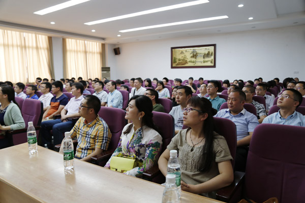 青春不散场 母校不忘怀——机械工程学院汽车0101班毕业10周年返校相聚6.jpg