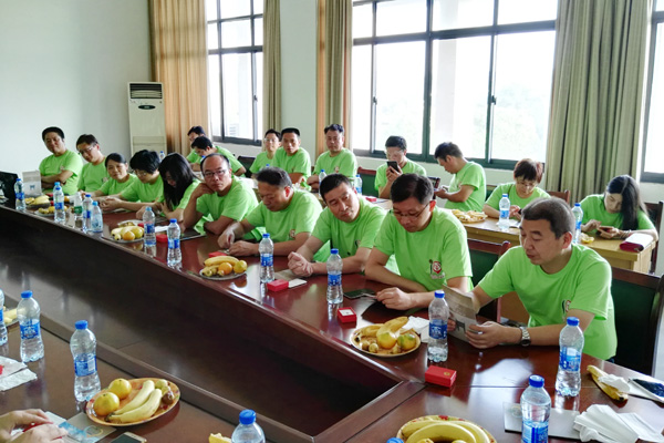 廿年似水 母校情深——给水排水工程1992级校友开展毕业20周年返校联谊活动5.jpg