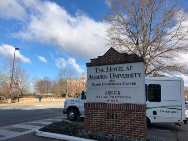 校友情深忆芳华 不忘初心携手行——记美国之行商务与访友之旅16.jpg