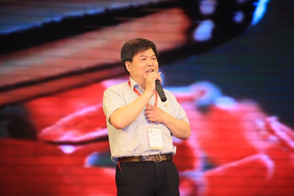 不忘初心 携手前行——学校举行1987届校友毕业30周年返校聚会活动18.jpg