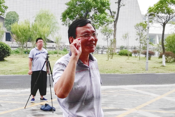 致青春感恩母校 创未来携手力行——机9201班毕业20周年返校聚会7.jpg