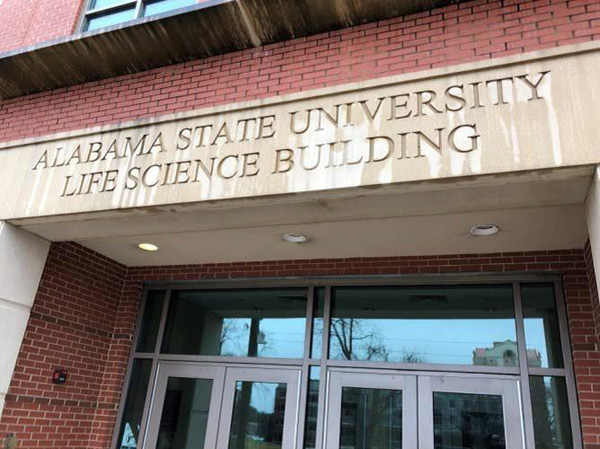 校友情深忆芳华 不忘初心携手行——记美国之行商务与访友之旅13.jpg